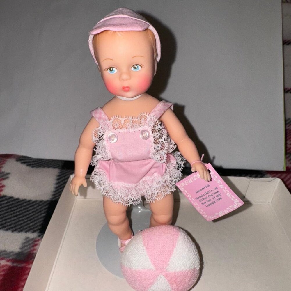 Madame Alexander - Baby Doll Series - Little Miss Genius